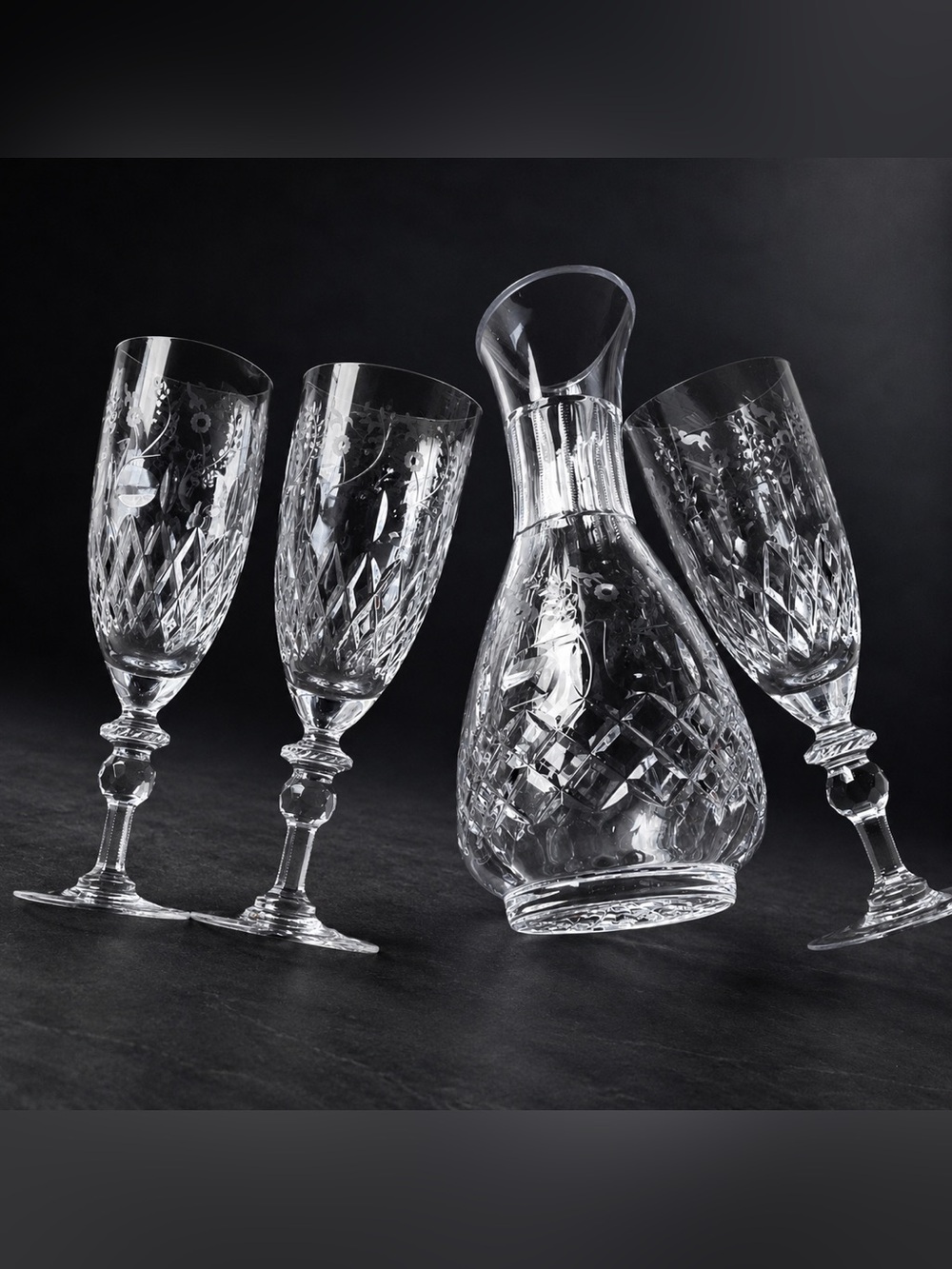 Elegant Crystal Glassware Set